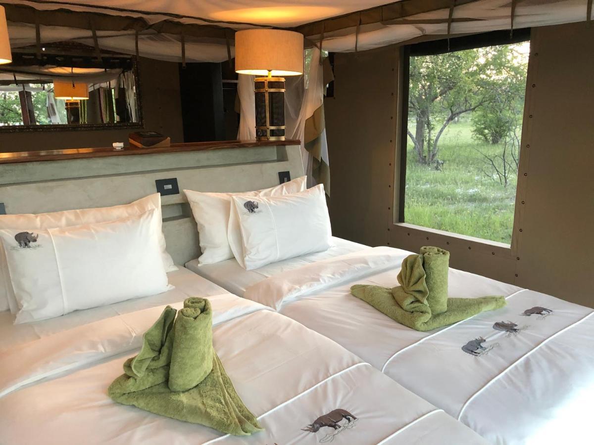 Etosha Oberland Lodge Okaukuejo Ngoại thất bức ảnh